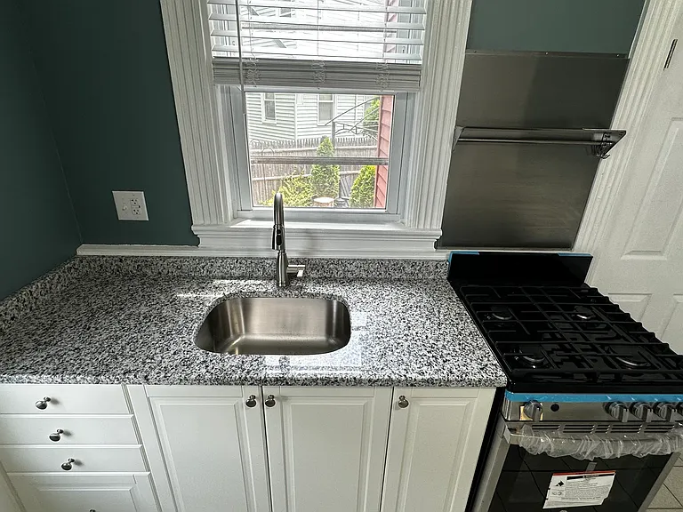 22 Federal Ave #1 — Photo 10
