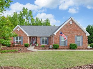 175 Still Water Ln #27, Jefferson, GA 30549