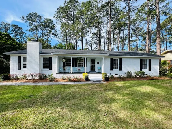 317 Dunedin Dr, Thomasville, GA 31792