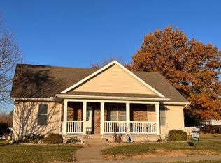 1200 S Chestnut St, Cameron, MO 64429