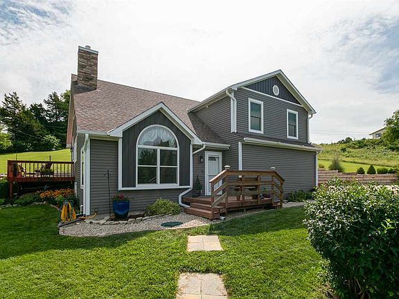3rd image of 5600 High Meadow Dr