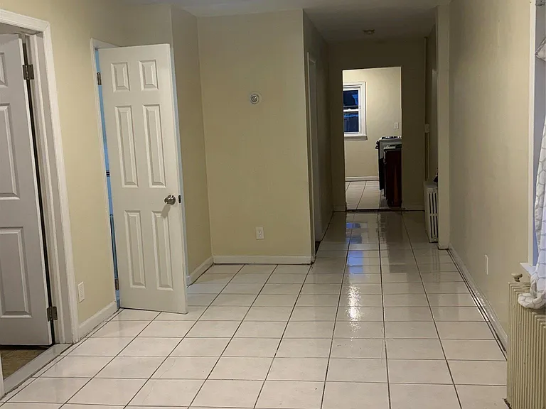 33 Kingston Ave #1 — Photo 8