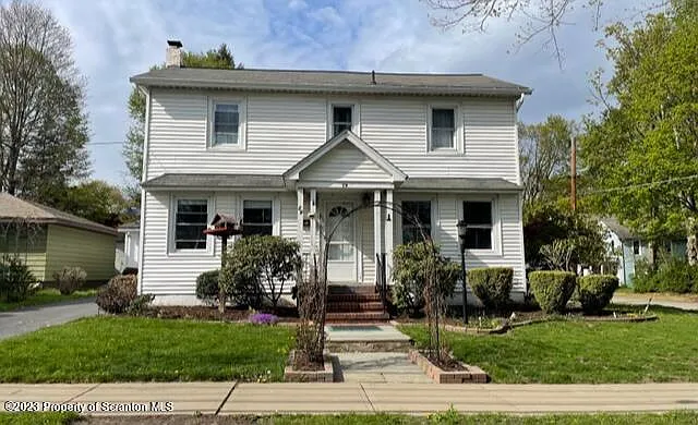 29 2nd St photo 1