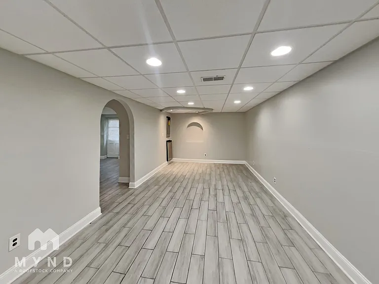 1172 Westridge Cir — Photo 8