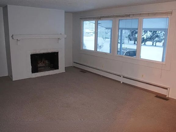 3rd image of 232 Haines Ave #A