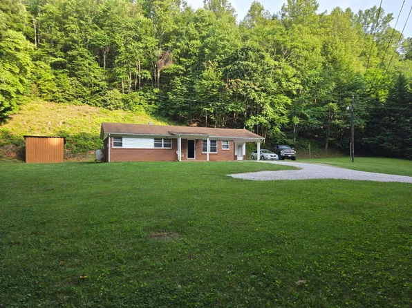 3046 Woolwine Hwy, Stuart, VA 24171