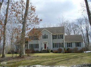 25 Aspen Dr, Monroe, CT 06468