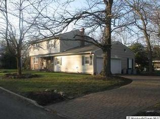 42 Dwight Dr, Ocean, NJ 07712