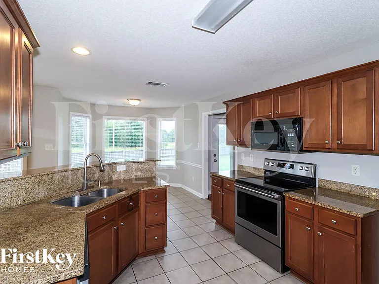 100 Misty Hill Cv — Photo 9