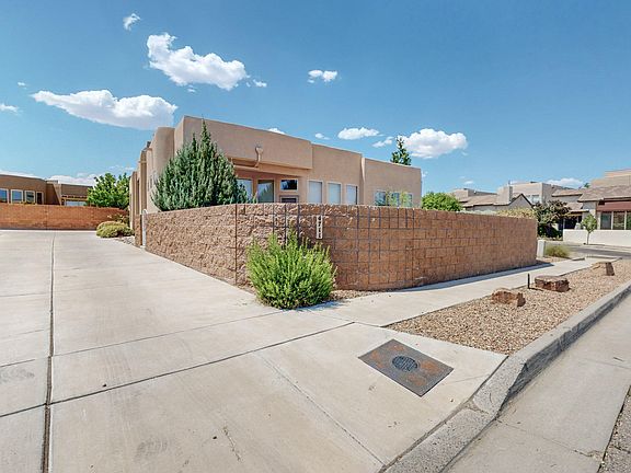 3rd image of 4711 Mijas Dr NW