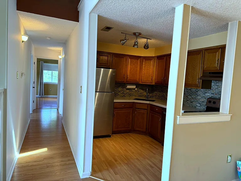 8408 Tamarron Dr — Photo 4