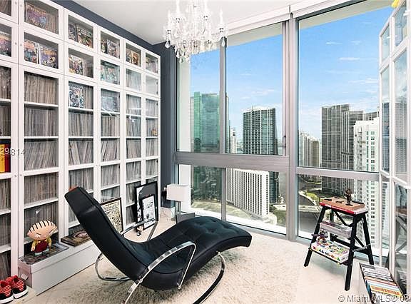 5th image of 350 S Miami Ave #4102