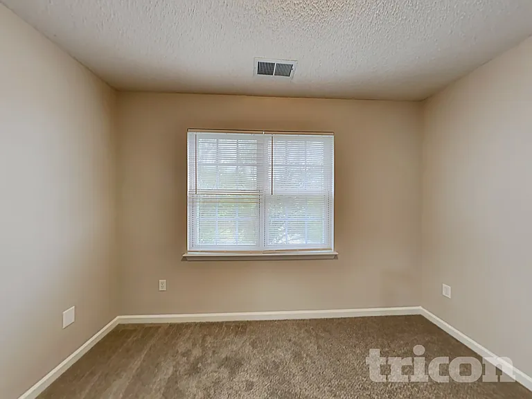 4531 Keeneland Ln — Photo 9