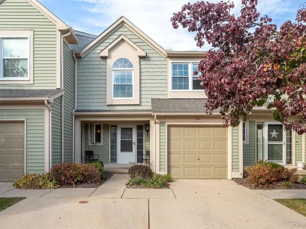 541 Liberty Pointe Dr, Ann Arbor, MI 48103