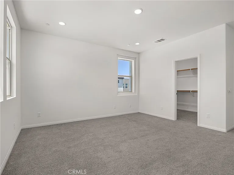 27448 Pioneer Ct — Photo 28
