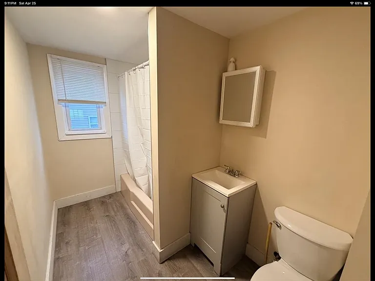 12 King St #2 — Photo 10