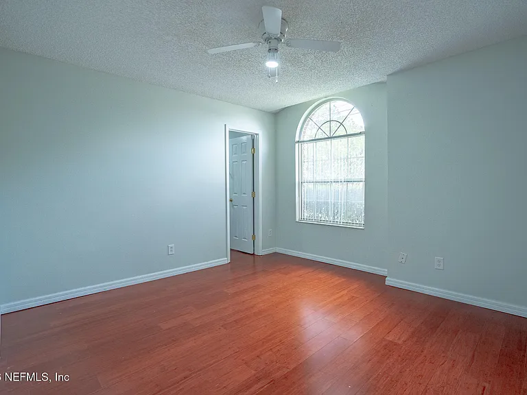 2441 University Blvd S — Photo 7