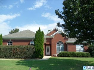 1647 Bradford Ln, Bessemer, AL 35022