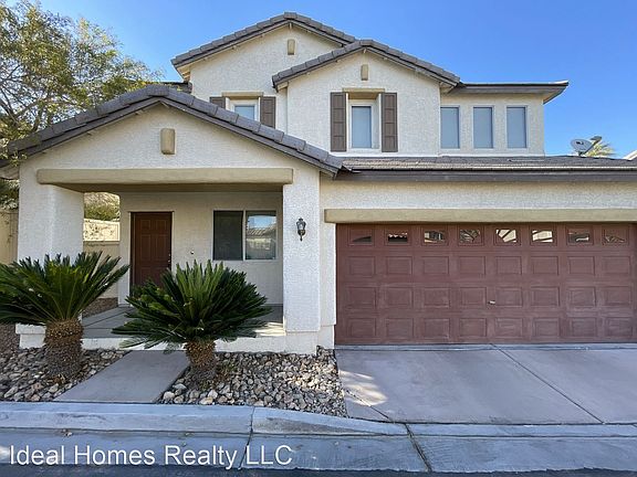 2nd image of 8228 W Wildwood Glen Dr