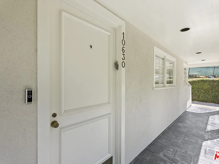 10630 Somma Way — Photo 47