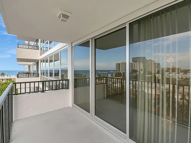 531 N Ocean Blvd #805 — Photo 17