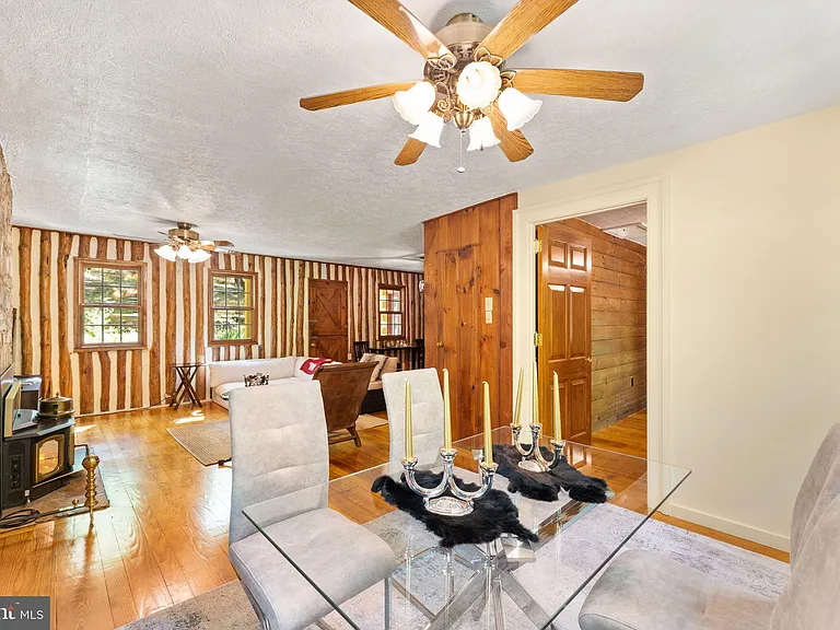 1850 Ridge Rd — Photo 26
