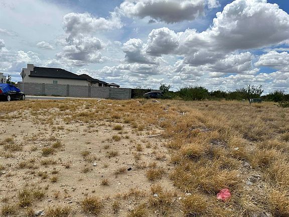 4th image of 6708 El Bosal Ln