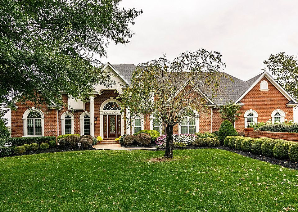 Stately Southern Home