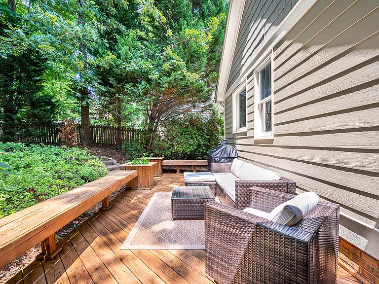 128 Chimney Rise Dr — Photo 31