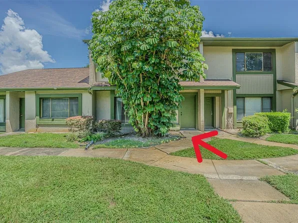 7903 SUGARCANE COURT, TEMPLE TERRACE, FL 33637