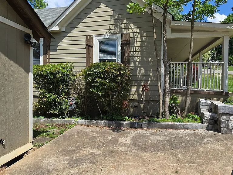 513 Blue Ridge Ave — Photo 23