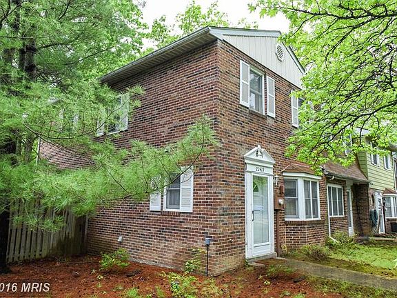 3rd image of 22419 Greenview Ct