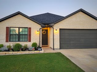 1320 Oak Valley, Denton, TX 76209