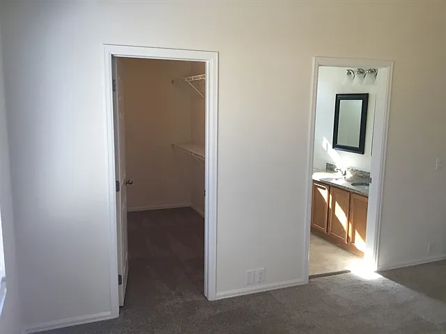 9946 Helena St — Photo 5
