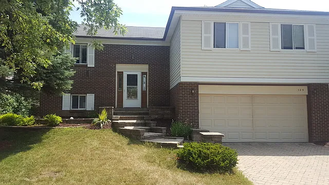 125 Midway Ln photo 1
