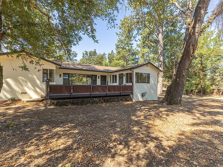 525 Keyes Ave — Photo 50