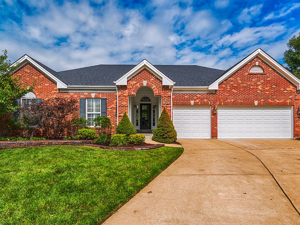 1st image of 13129 Bellerive Farm Dr