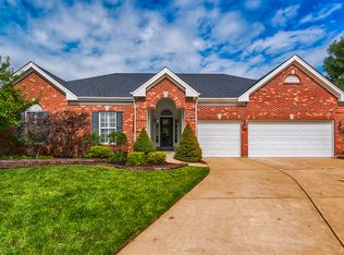 13129 Bellerive Farm Dr, Saint Louis, MO 63141