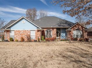 1720 Forrest Glen Rd, Greenwood, AR 72936
