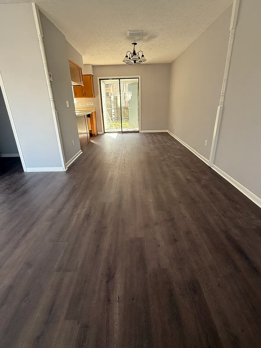Building Photo - 407 Venetian Way #407