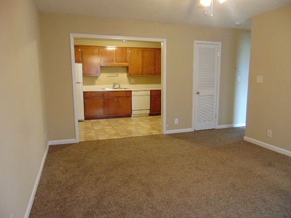 2nd image of 2862 Cobalt Dr