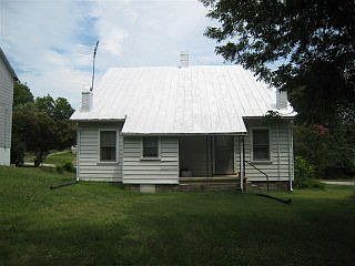 3rd image of 26 Schoolfield Dr