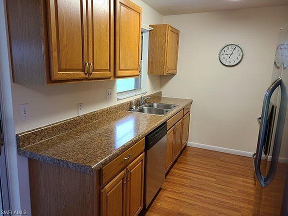 5th image of 1421 NE 5th Ter