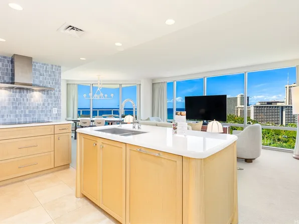 223 Saratoga Rd #1619, Honolulu, HI 96815