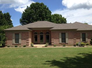 10096 Santa Rosa Dr, Atoka, TN 38004