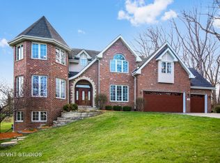 42 Horseshoe Ln, Lemont, IL 60439