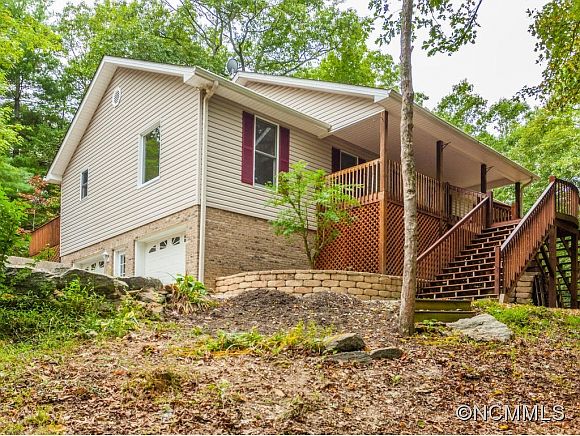 1st image of 5 Edelweiss Dr