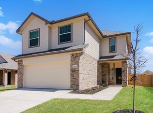 8333 Yaupon Holly Trl, Fort Worth, TX 76123