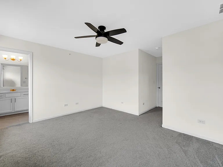 4456 Monroe Ct — Photo 22