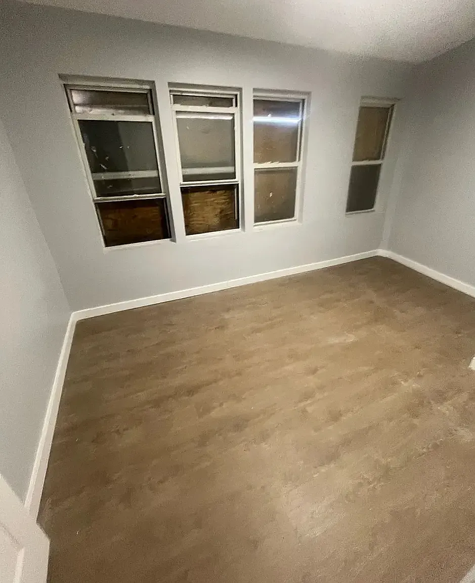 4 bed, 1200 sqft, $3,525 — Photo 4